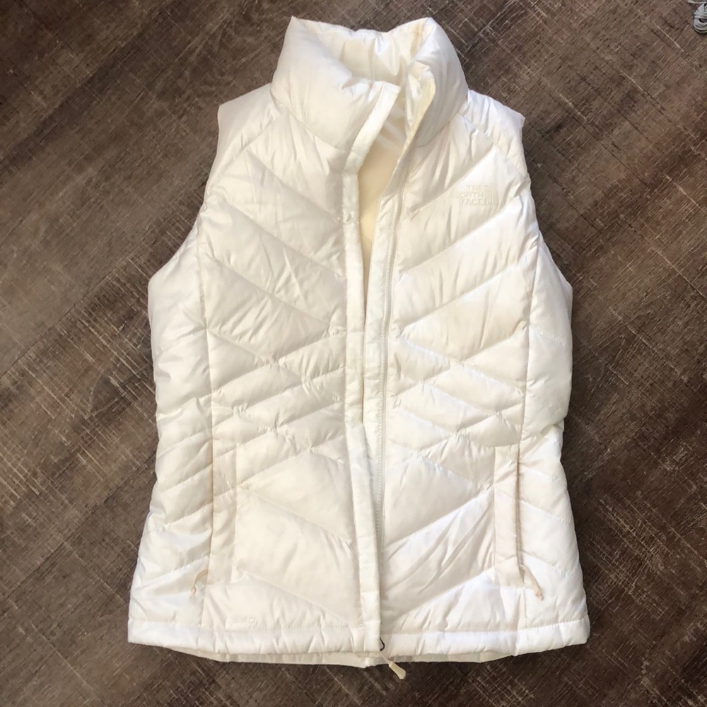Women’s Northface White Vest - size small